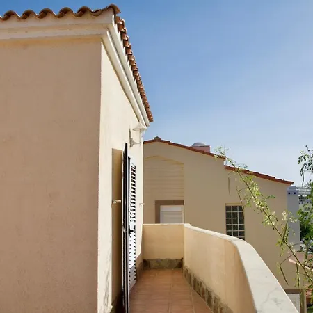 洛维斯2别墅 普拉亚戴尔雷安格莱斯